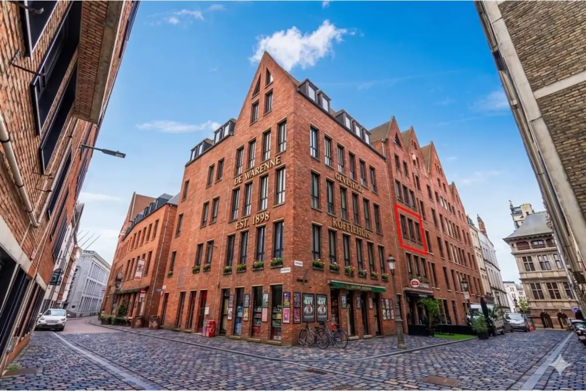 Appartement te  koop in Antwerpen 2000 285000.00€ 2 slaapkamers 81.00m² - Zoekertje 792323
