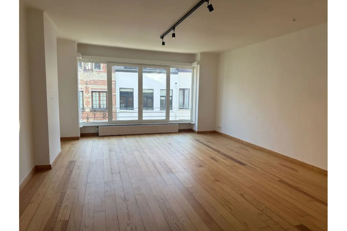 Appartement te  huur in Antwerpen 2000 1100.00€ 1 slaapkamers 86.00m² - Zoekertje 791456