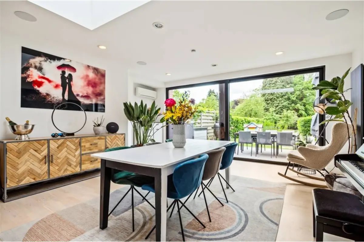 Huis te  koop in Brasschaat 2930 499000.00€ 3 slaapkamers 168.00m² - Zoekertje 792676