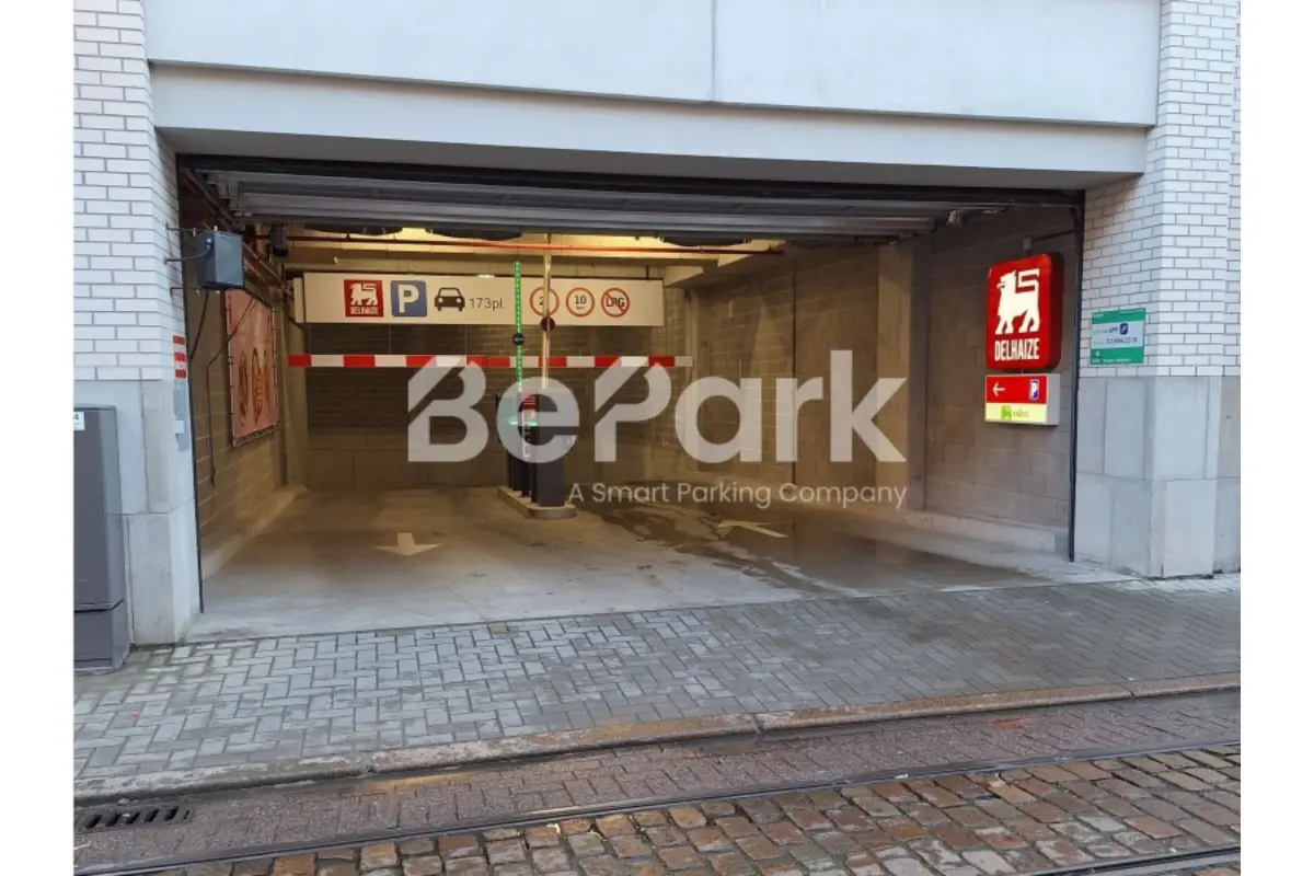 Parking te  huur in Antwerpen 2018 107.00€  slaapkamers m² - Zoekertje 793375