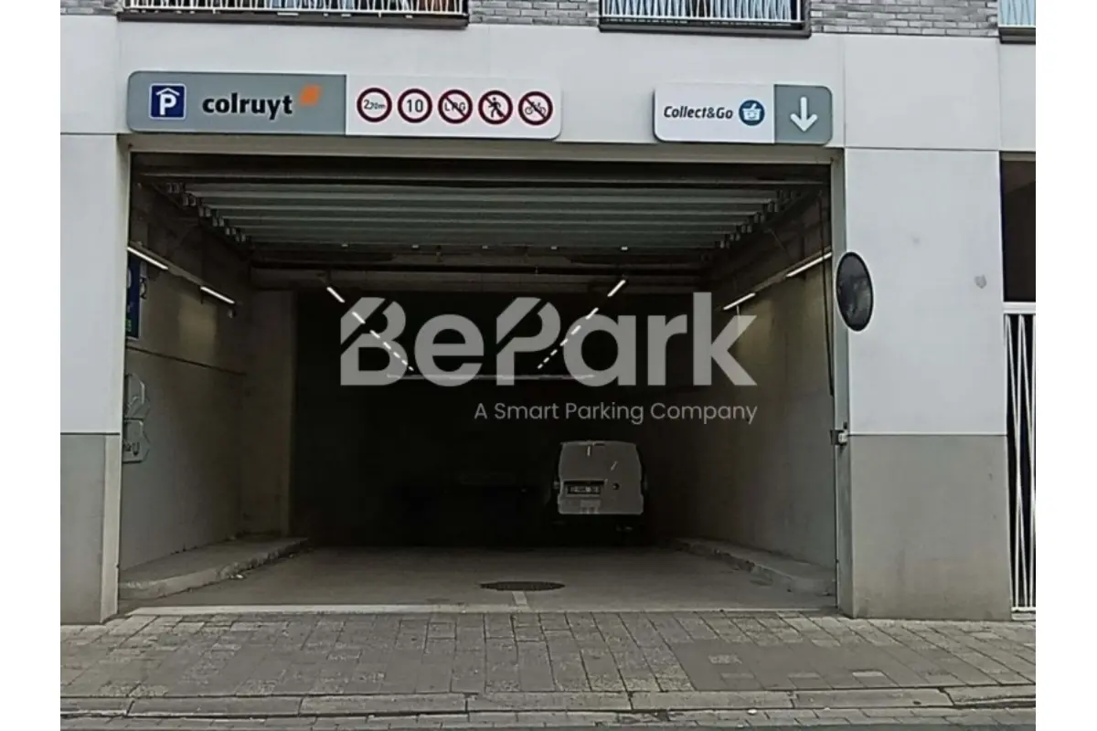 Parking te  huur in Antwerpen 2018 8.00€  slaapkamers m² - Zoekertje 793164