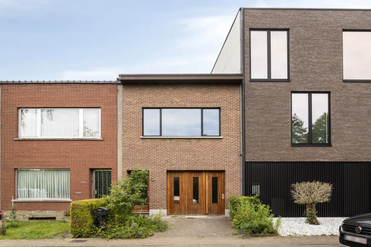 Huis te  koop in Wilrijk 2610 379000.00€ 1 slaapkamers 126.00m² - Zoekertje 793058