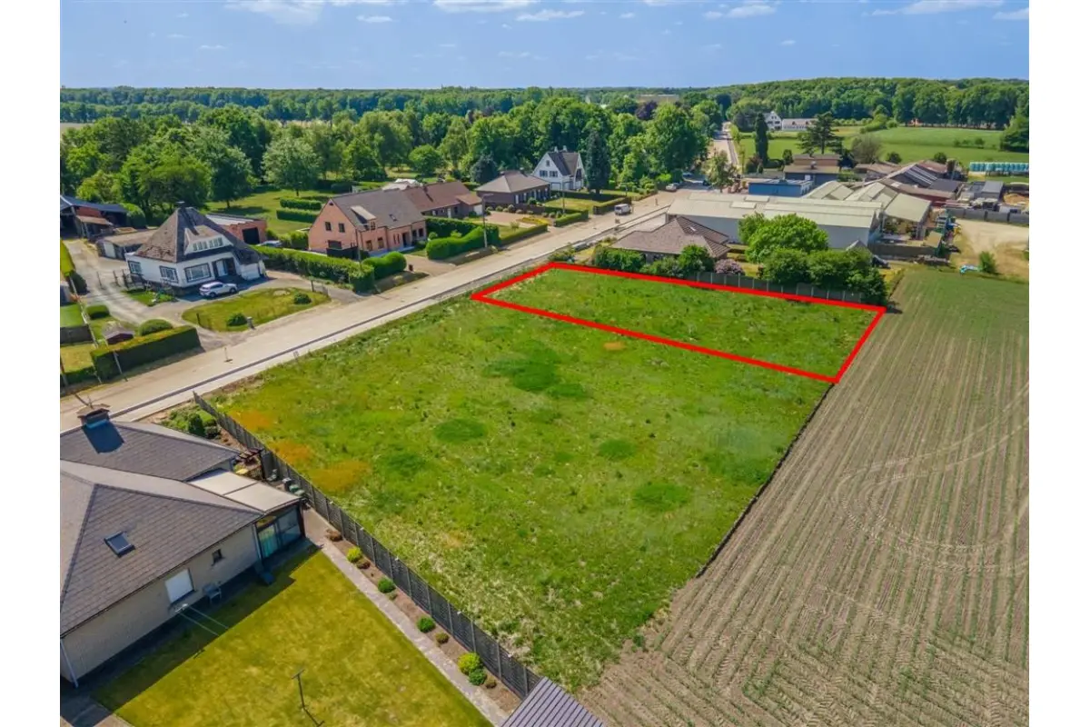 Grond te  koop in Wiekevorst 2222 235000.00€  slaapkamers m² - Zoekertje 793759