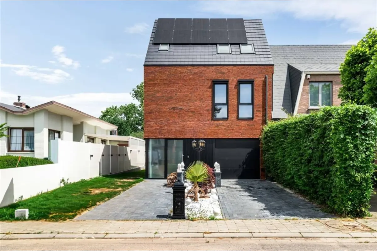 Huis te  koop in Ruisbroek 2870 694500.00€ 4 slaapkamers 250.00m² - Zoekertje 794327