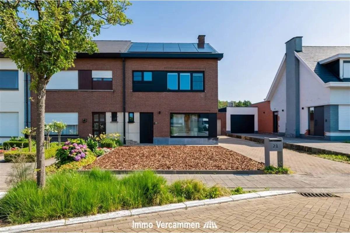 Huis te  koop in Sint-Katelijne-Waver 2860 529000.00€ 3 slaapkamers 151.00m² - Zoekertje 793728