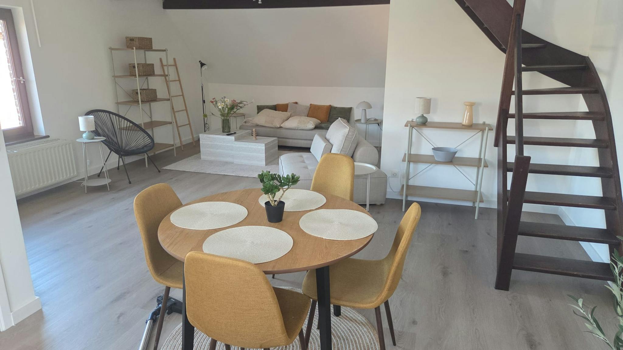 Appartement te  huur in Turnhout 2300 1550.00€ 1 slaapkamers 55.00m² - Zoekertje 794734