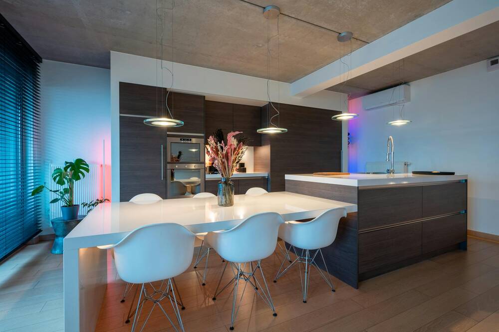 Appartement te  huur in Antwerpen 2000 1850.00€ 2 slaapkamers 105.00m² - Zoekertje 795080