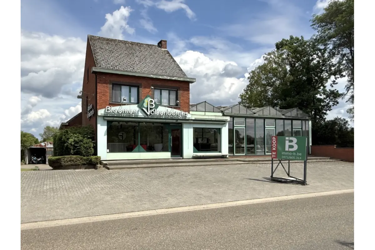 Mixgebouw te  koop in Mol 2400 595000.00€ 3 slaapkamers 515.00m² - Zoekertje 801415