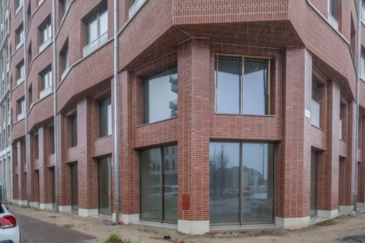Handelszaak te  koop in Antwerpen 2000 738850.00€  slaapkamers m² - Zoekertje 804736