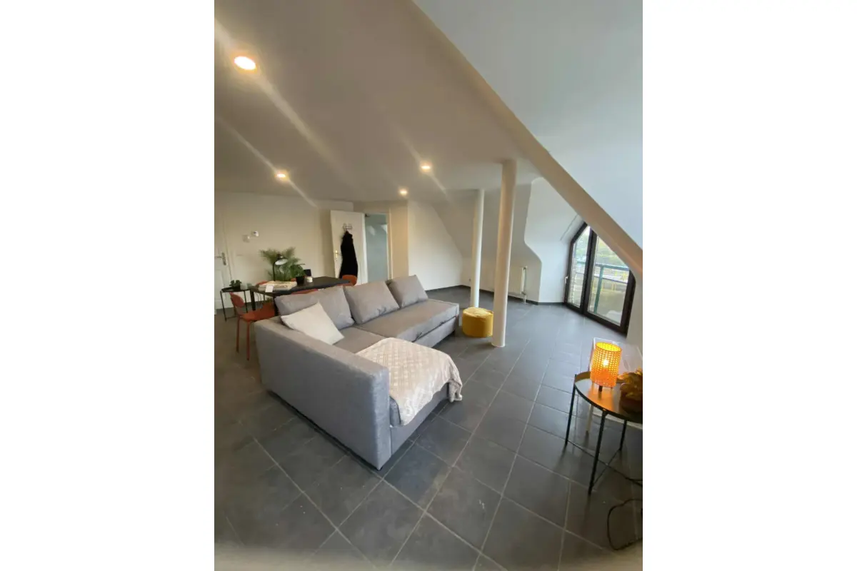 Appartement te  huur in Mol 2400 2100.00€  slaapkamers m² - Zoekertje 805359