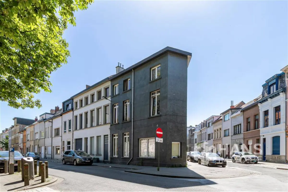 Huis te  koop in Antwerpen 2060 275000.00€ 3 slaapkamers 120.00m² - Zoekertje 807469
