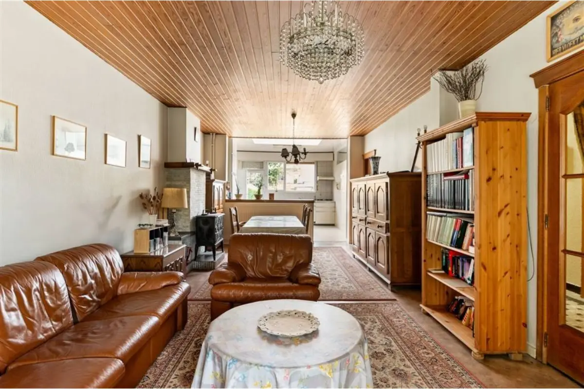 Huis te  koop in Brasschaat 2930 449000.00€ 2 slaapkamers 129.00m² - Zoekertje 812956