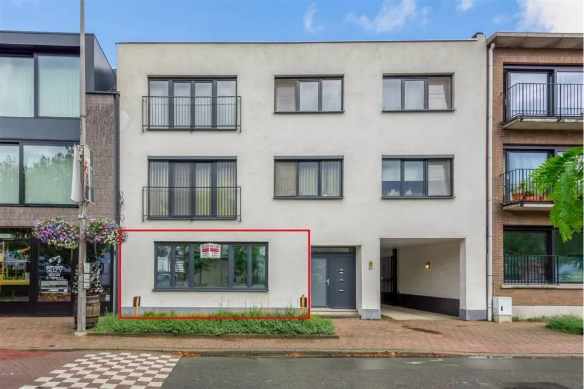 Benedenverdieping te  koop in Burcht 2070 329000.00€ 2 slaapkamers 99.00m² - Zoekertje 813350