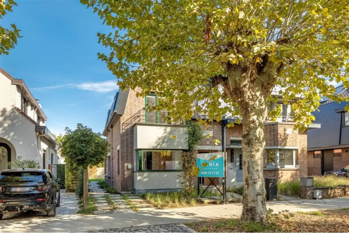 Huis te  huur in Mortsel 2640 1750.00€ 3 slaapkamers 146.00m² - Zoekertje 814828
