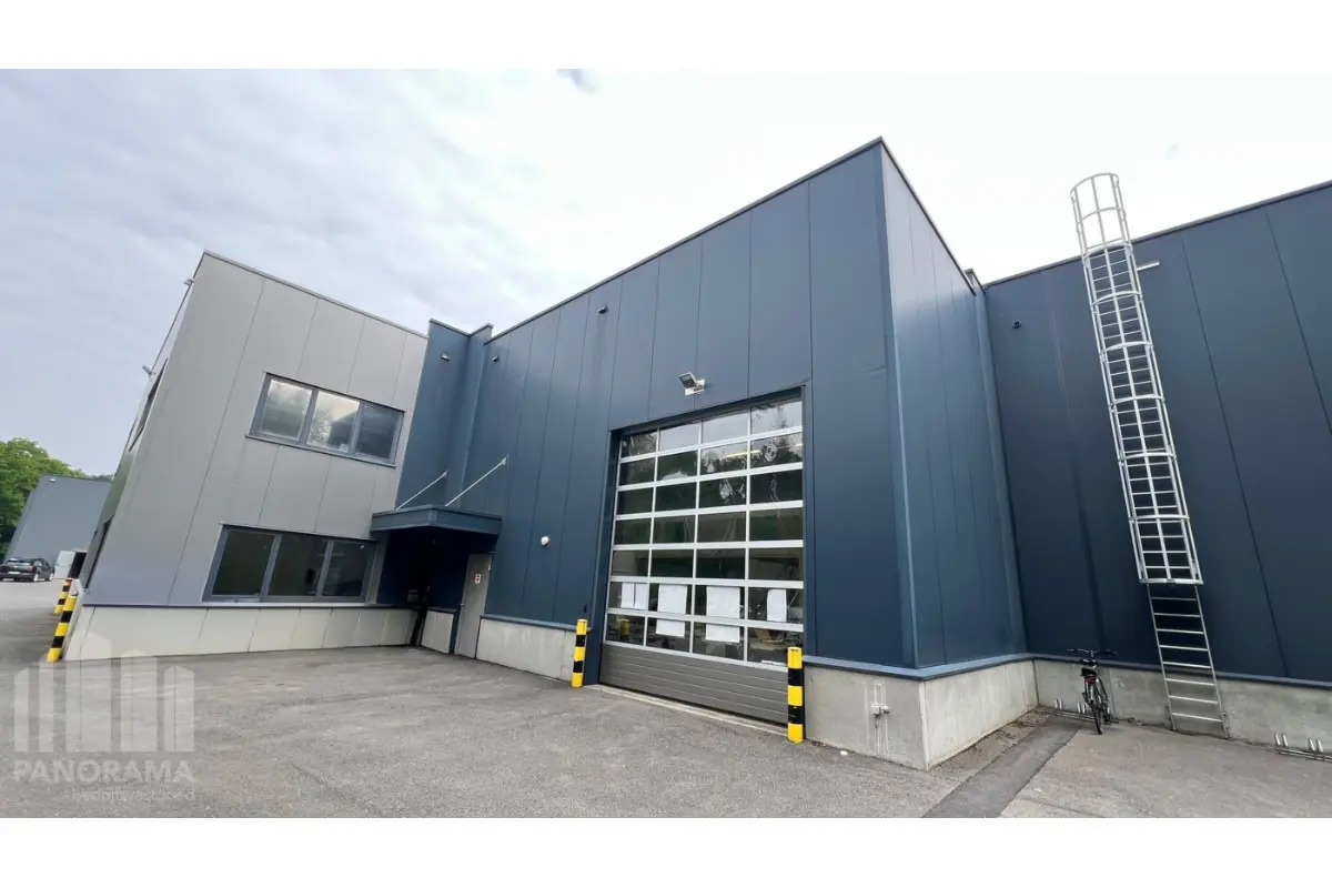 Handelszaak te  huur in Turnhout 2300 6408.00€  slaapkamers 669.00m² - Zoekertje 818401