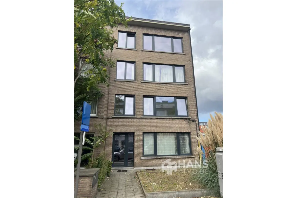 Appartement te  huur in Deurne 2100 995.00€ 2 slaapkamers 80.00m² - Zoekertje 818983