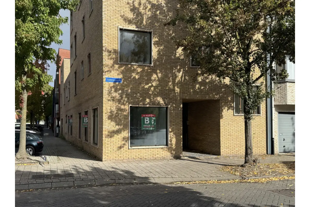 Handelszaak te  huur in Turnhout 2300 2300.00€  slaapkamers 135.00m² - Zoekertje 819598