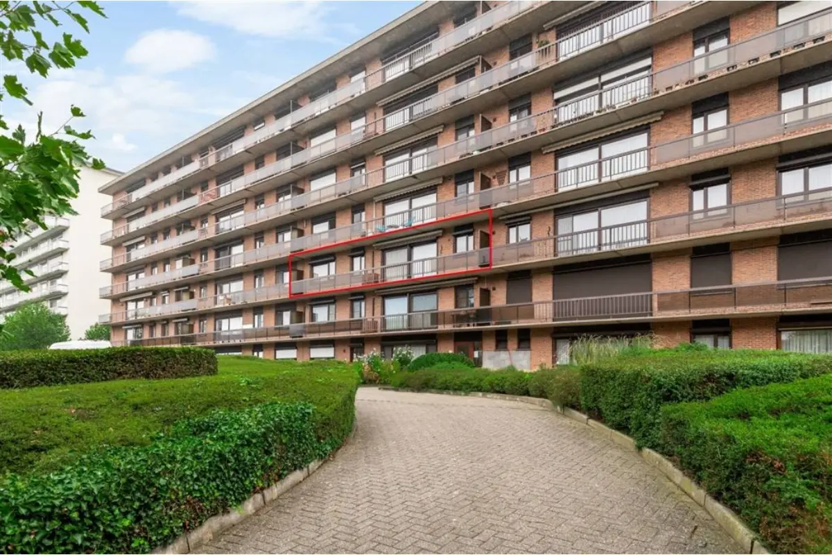 Appartement te  koop in Merksem 2170 229000.00€ 2 slaapkamers 106.00m² - Zoekertje 820047