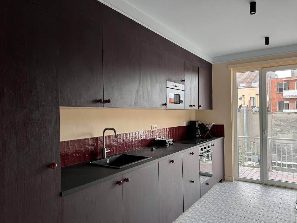 Appartement te  huur in Borgerhout 2140 650.00€ 1 slaapkamers m² - Zoekertje 795789