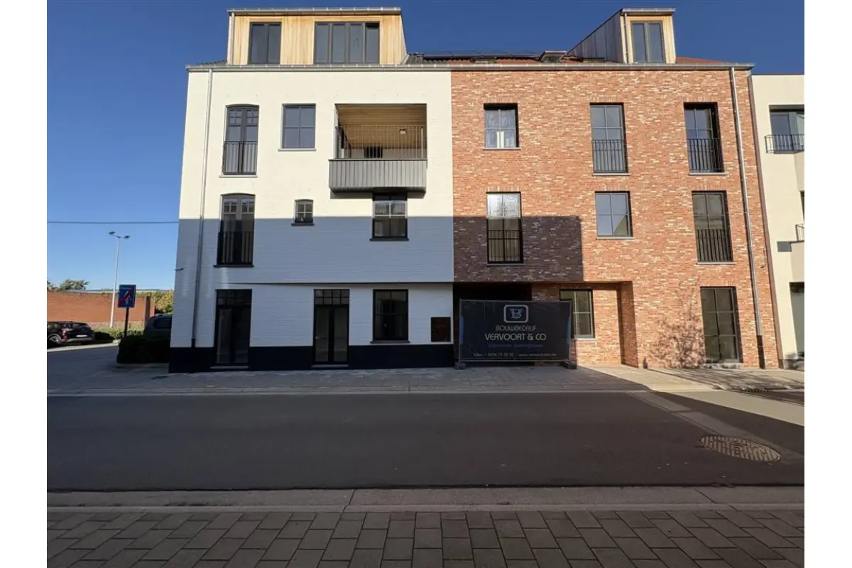 Appartement te  huur in Herentals 2200 1200.00€ 2 slaapkamers 90.00m² - Zoekertje 822549