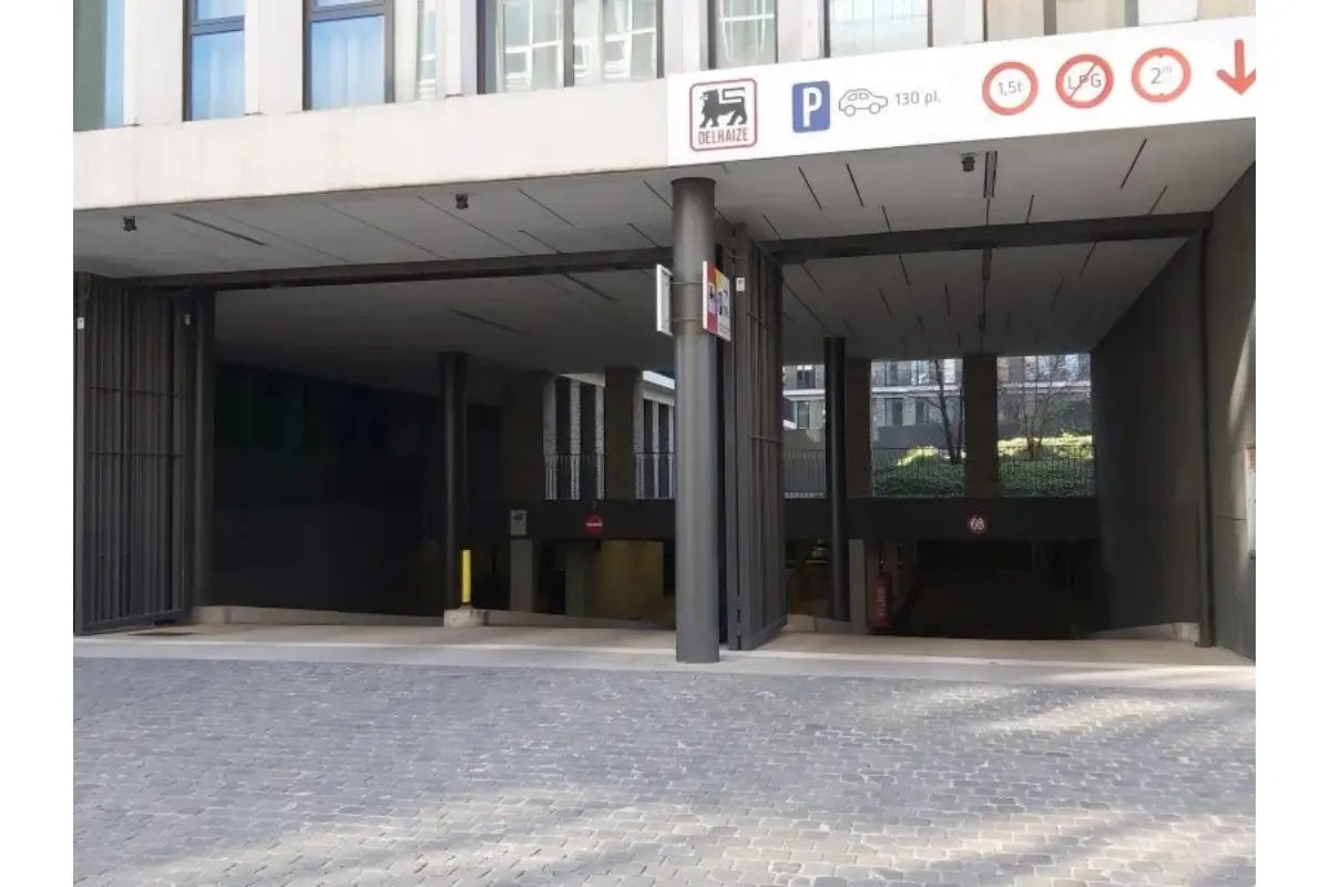 Box te  huur in Antwerpen 2000 179.00€  slaapkamers m² - Zoekertje 822158