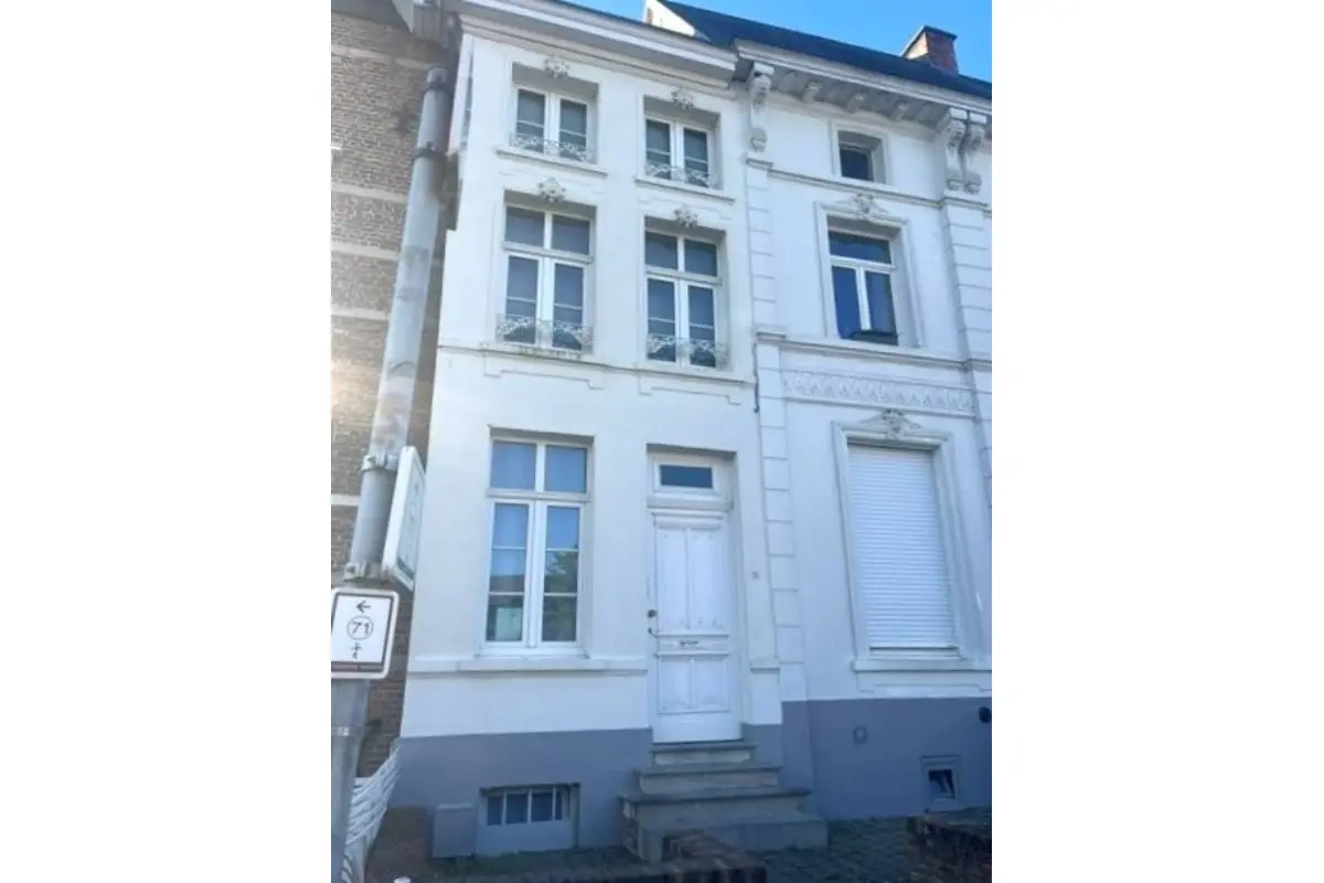 Huis te  huur in Heist-op-den-Berg 2220 1300.00€ 3 slaapkamers m² - Zoekertje 825204