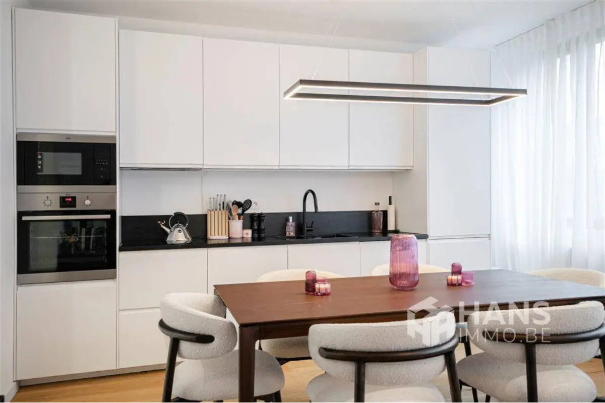 Appartement te  koop in Merksem 2170 239000.00€ 2 slaapkamers 70.00m² - Zoekertje 826996