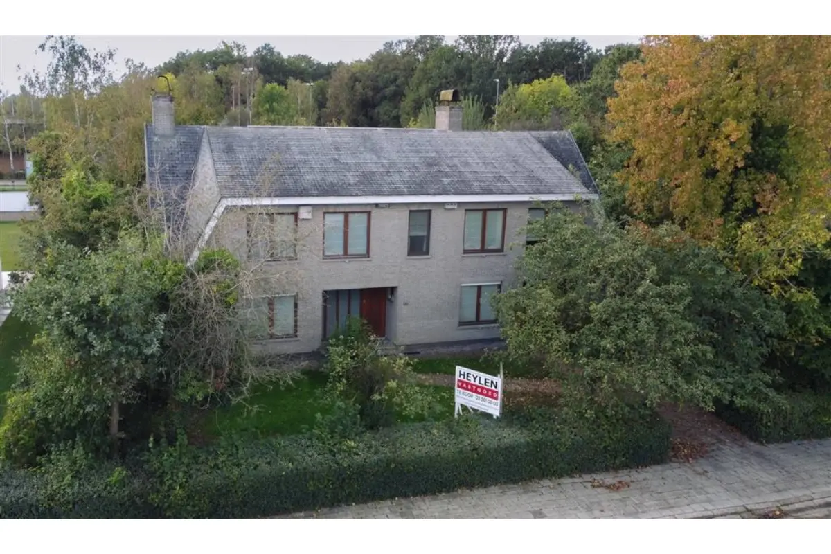 Huis te  koop in Lier 2500 699000.00€ 6 slaapkamers 346.00m² - Zoekertje 828731