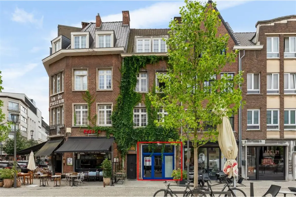 Handelszaak te  koop in Antwerpen 2000 320000.00€  slaapkamers 64.00m² - Zoekertje 828598