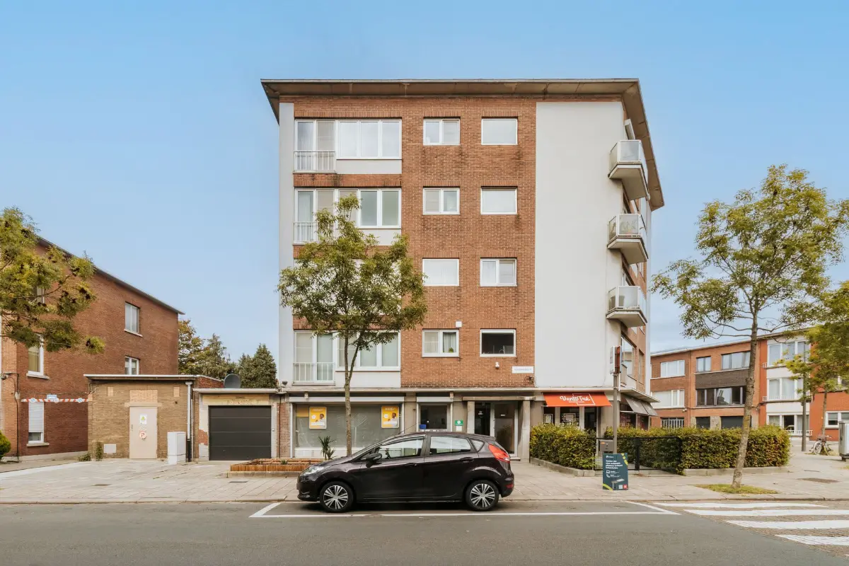 Appartement te  koop in Merksem 2170 250000.00€ 1 slaapkamers 95.00m² - Zoekertje 828442