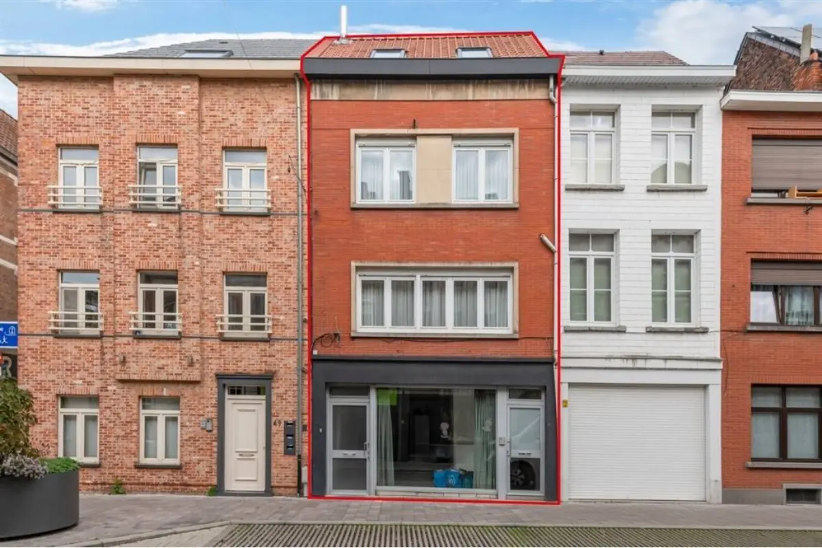 Huis te  koop in Lier 2500 435000.00€ 4 slaapkamers 205.00m² - Zoekertje 831043